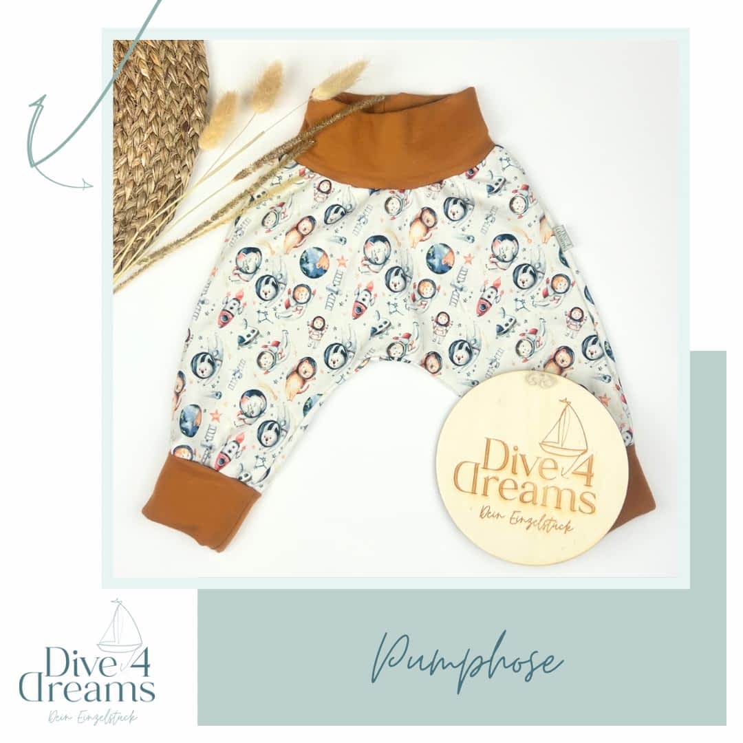 Mitwachs-Hose Mitwachs-Hose; Pumphose mit bequemem Bauchbündchen und langen Beinbündchen zum Umklappen und mitwachsen