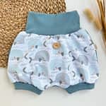 Kurze Pumphose Baby - handgemacht aus hochwertigem, weichem Jersey mit Wal-Motiv; ideal für Babys & Kinder im Sommer