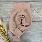 Musselin Pumphose in Gr. 68 in Taupe; mitwachsende Babykleidung aus Musselin