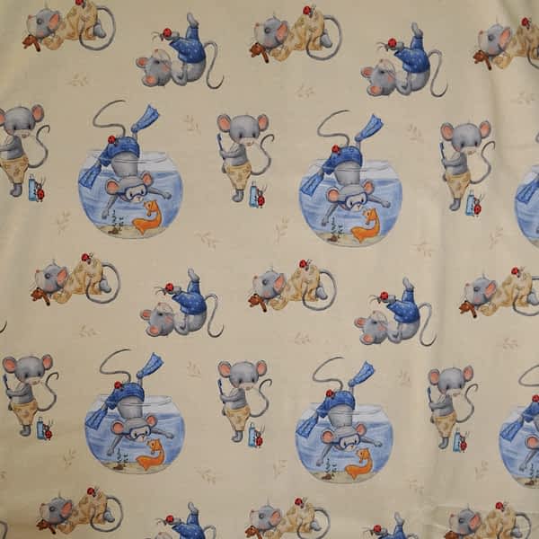 Bio-Jersey Stoff mit süßem Mäuse-Motiv mit vanielle Hintergrund - nachhaltiger, weicher Stoff ideal für Baby- und Kinderkleidung, für umweltbewusste mitwachsende handgemachte Kindermode, wie T-Shirt für Kinder, Langarmshirt, Schlafanzug